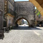 Chauffeur VTC à Pertuis : réservez votre transport privé dans le Luberon