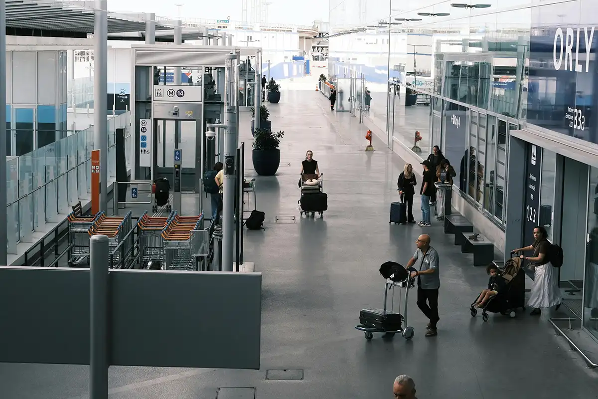 pourquoi les réservations de VTC explosent avant l’été 2026